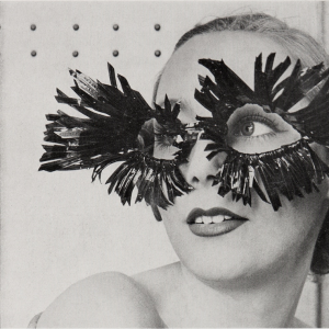 Elsa-Schiaparelli-1951-Lunettes-surréalistes
